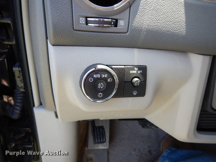 image for item IL9298 2008 Buick Enclave SUV