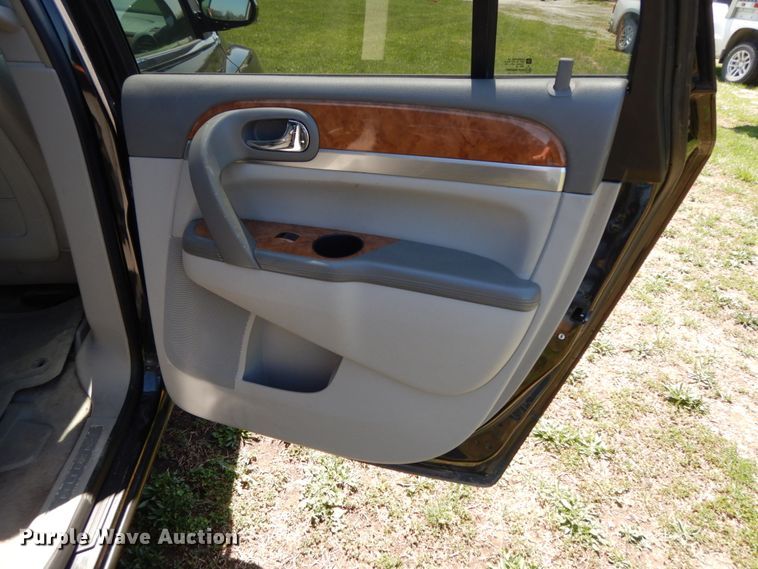 image for item IL9298 2008 Buick Enclave SUV