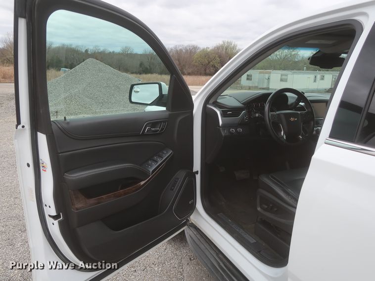 image for item IN9999 2015 Chevrolet Tahoe LT  SUV