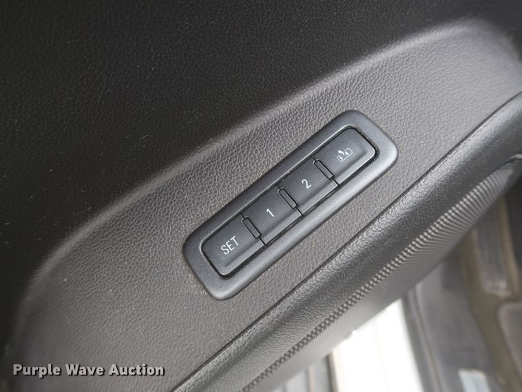 image for item IN9999 2015 Chevrolet Tahoe LT  SUV