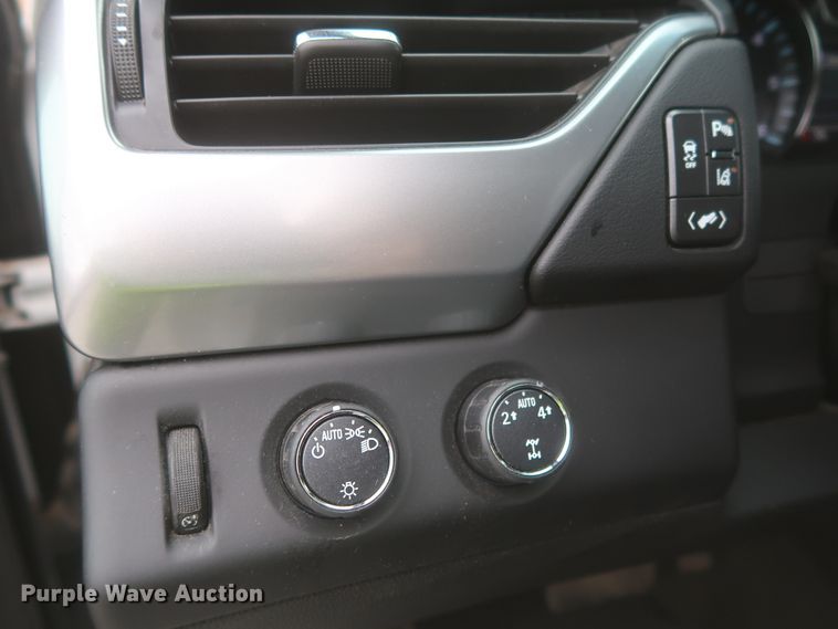 image for item IN9999 2015 Chevrolet Tahoe LT  SUV