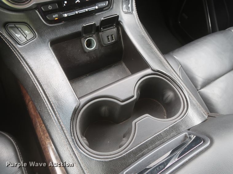 image for item IN9999 2015 Chevrolet Tahoe LT  SUV