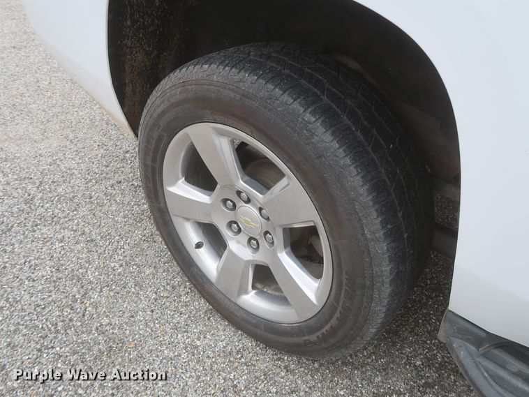 image for item IN9999 2015 Chevrolet Tahoe LT  SUV