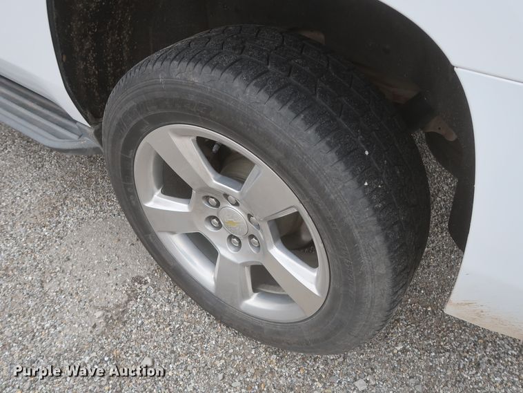 image for item IN9999 2015 Chevrolet Tahoe LT  SUV