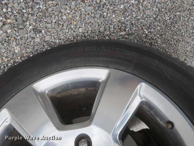 image for item IN9999 2015 Chevrolet Tahoe LT  SUV