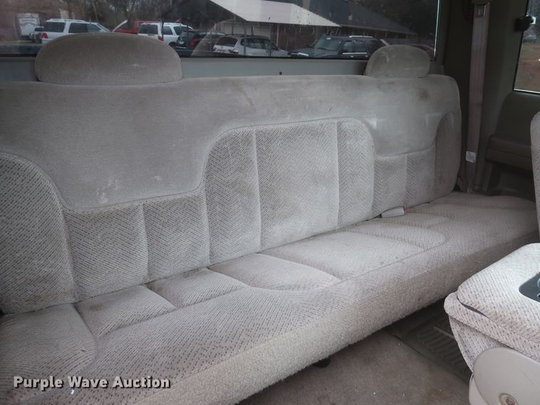 image for item IO9025 1996 Chevrolet K1500  Ext. Cab pickup truck