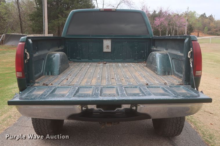 image for item IO9025 1996 Chevrolet K1500  Ext. Cab pickup truck