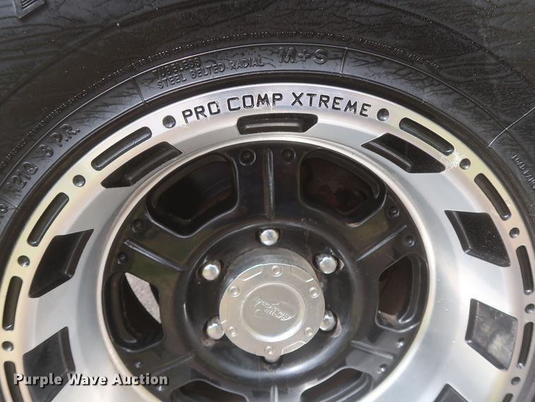 image for item IO9025 1996 Chevrolet K1500  Ext. Cab pickup truck