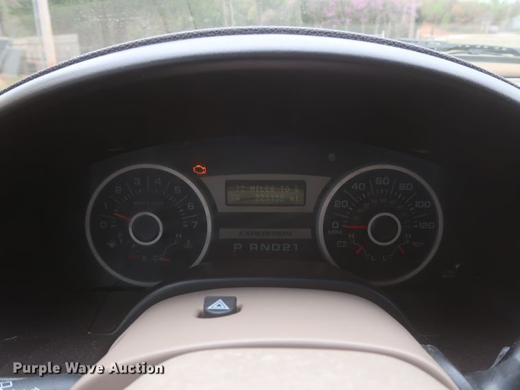 image for item IO9026 2006 Ford Expedition Limited  SUV