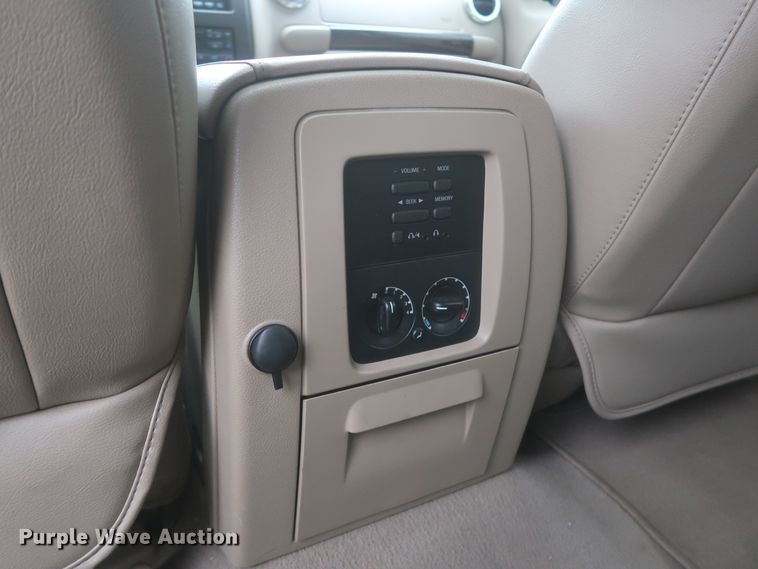 image for item IO9026 2006 Ford Expedition Limited  SUV