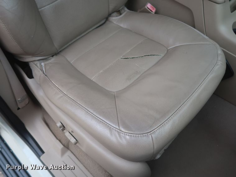 image for item IO9026 2006 Ford Expedition Limited  SUV