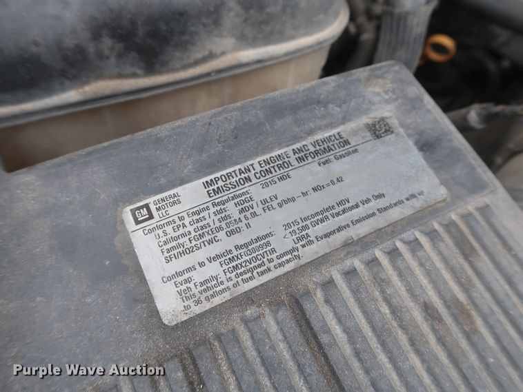 image for item IO9040 2015 Chevrolet Silverado 3500HD  utility bed pickup truck