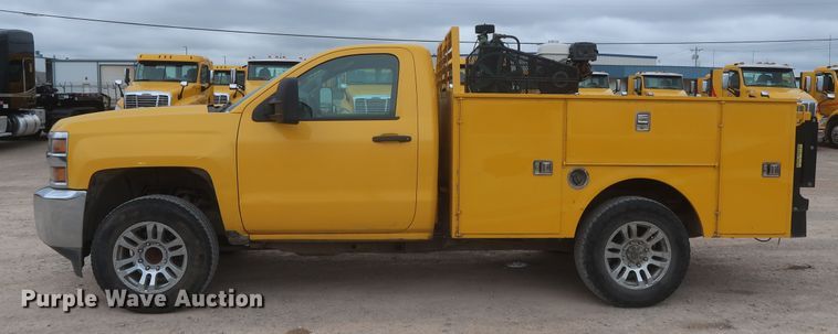 image for item IO9041 2015 Chevrolet 3500HD  utility bed pickup truck