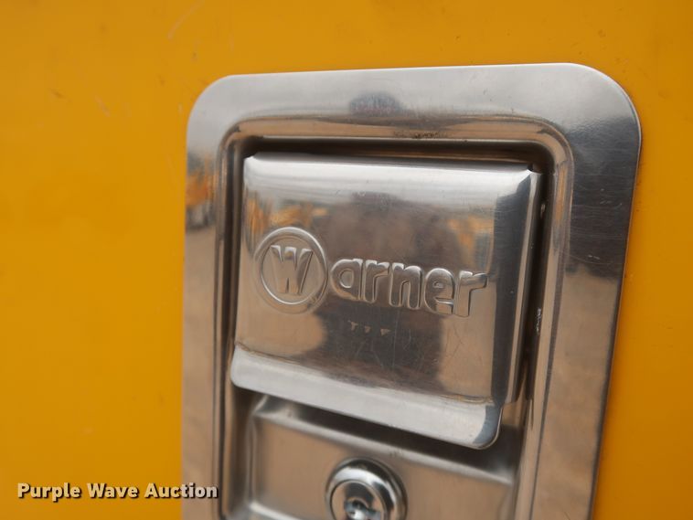 image for item IO9042 2014 Chevrolet Silverado 3500HD  utility bed pickup truck