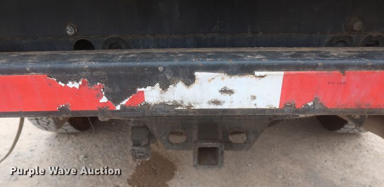 image for item IO9042 2014 Chevrolet Silverado 3500HD  utility bed pickup truck