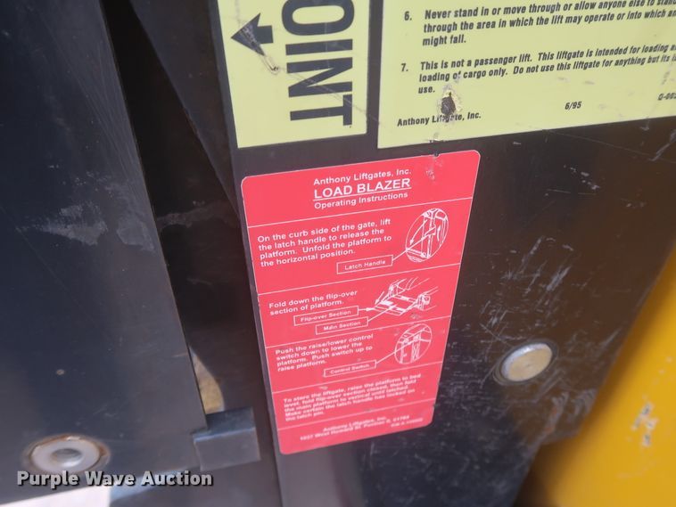 image for item IO9042 2014 Chevrolet Silverado 3500HD  utility bed pickup truck