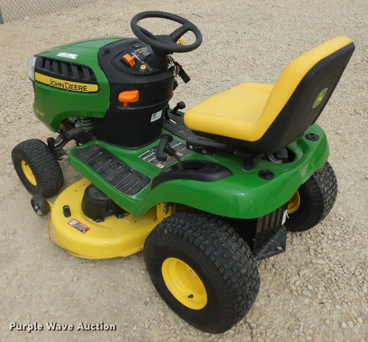image for item IP9213 John Deere E120  lawn mower
