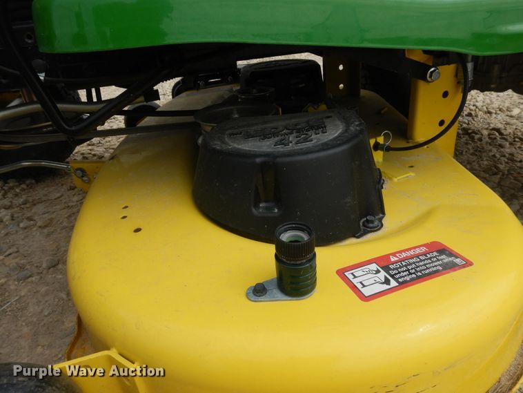 image for item IP9213 John Deere E120  lawn mower