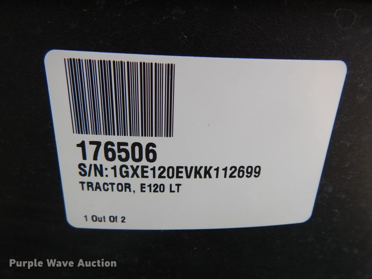 image for item IP9213 John Deere E120  lawn mower