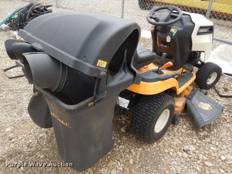 image for item IP9215 Cub Cadet LTX1040  lawn mower