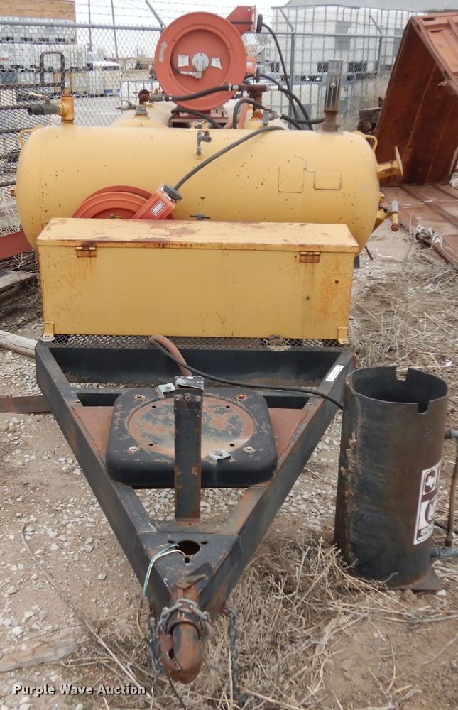 image for item IP9238 Lube trailer