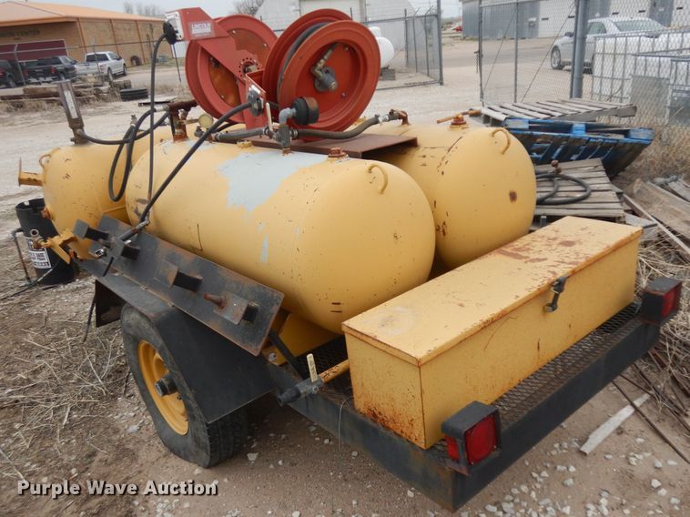 image for item IP9238 Lube trailer