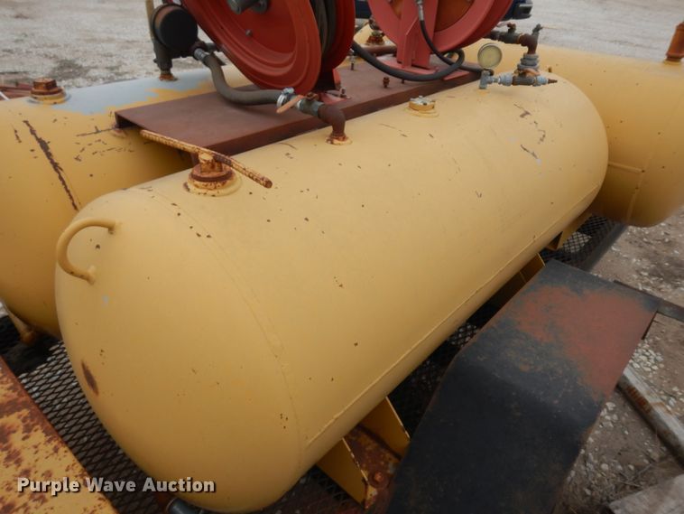 image for item IP9238 Lube trailer