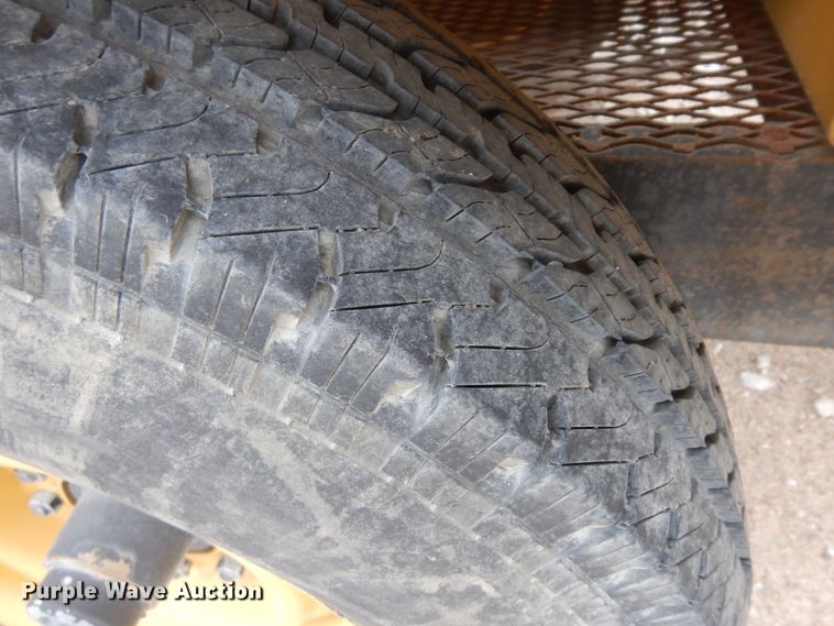 image for item IP9238 Lube trailer