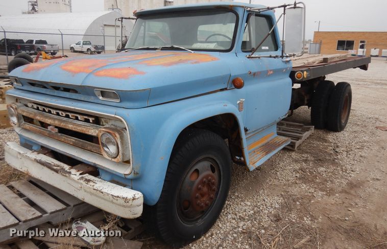 image for item IP9242 1964 Chevrolet 60  flatbed truck