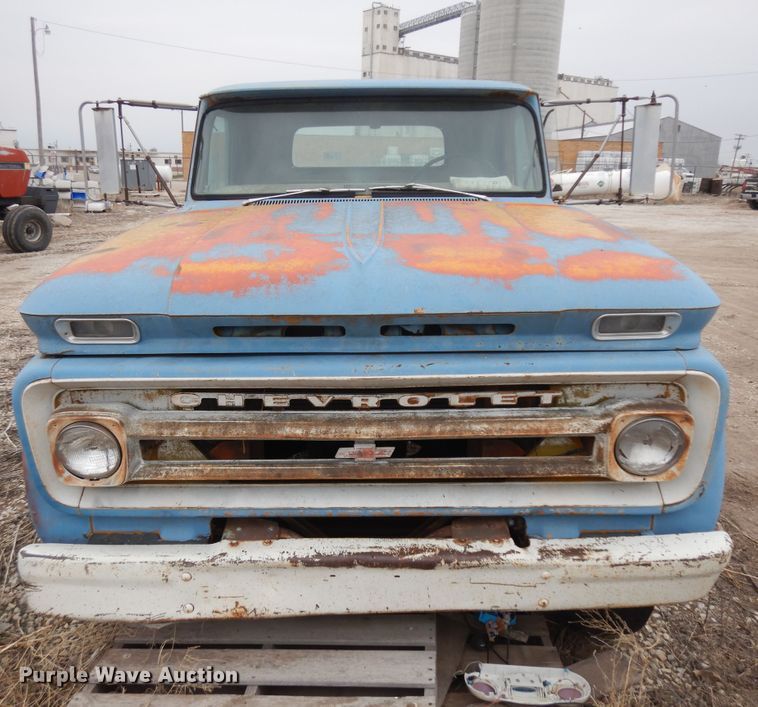image for item IP9242 1964 Chevrolet 60  flatbed truck