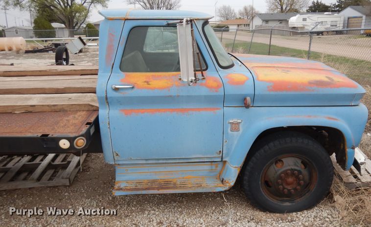 image for item IP9242 1964 Chevrolet 60  flatbed truck