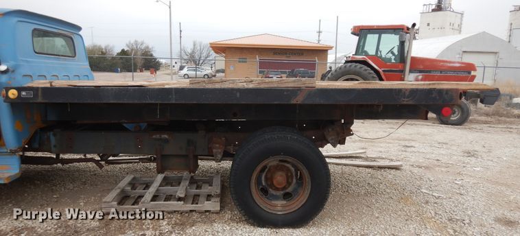 image for item IP9242 1964 Chevrolet 60  flatbed truck