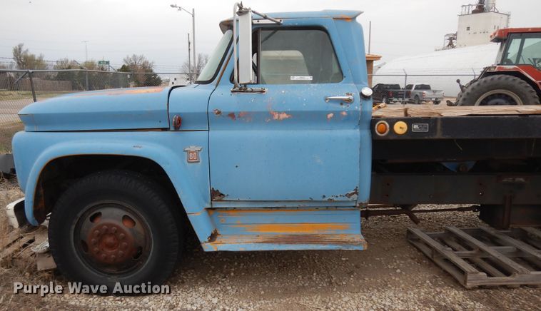 image for item IP9242 1964 Chevrolet 60  flatbed truck