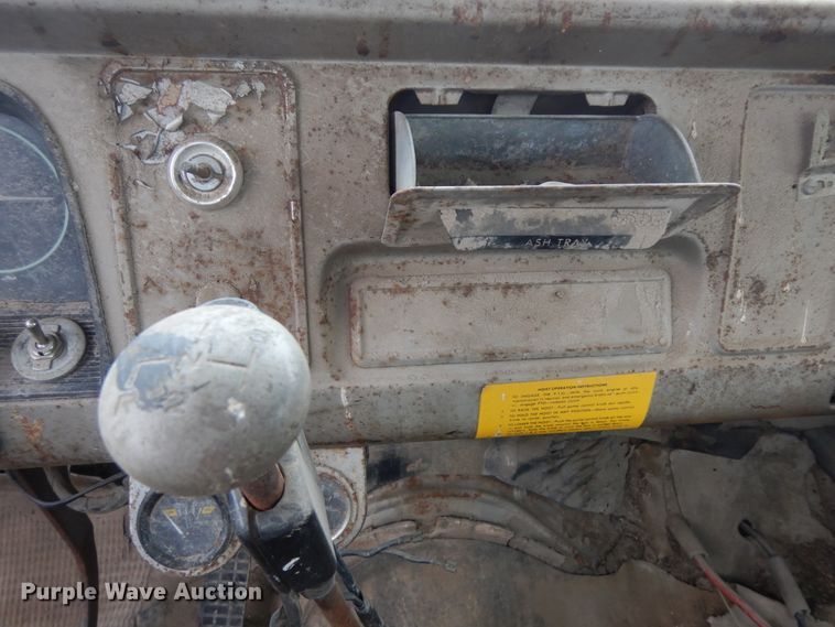 image for item IP9242 1964 Chevrolet 60  flatbed truck