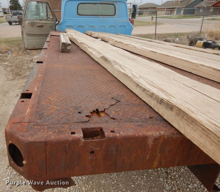 image for item IP9242 1964 Chevrolet 60  flatbed truck