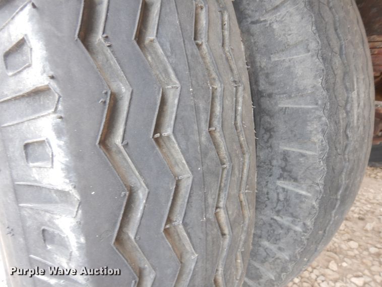 image for item IP9242 1964 Chevrolet 60  flatbed truck