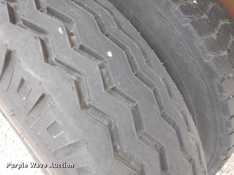 image for item IP9242 1964 Chevrolet 60  flatbed truck