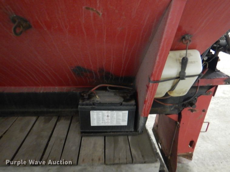 image for item IQ9268 Spreader