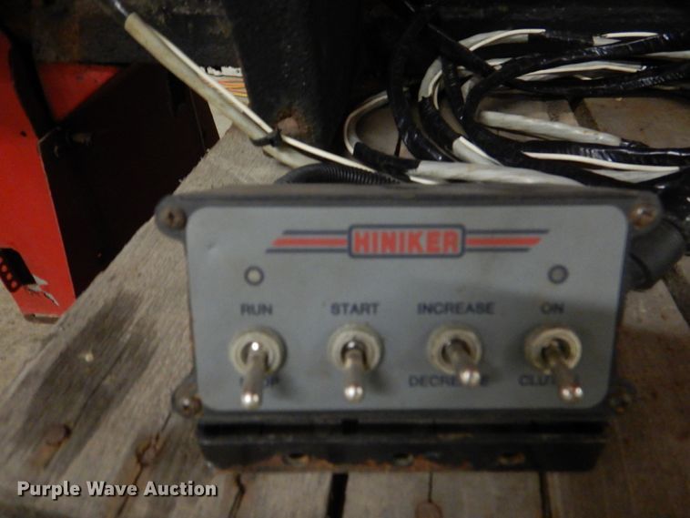 image for item IQ9268 Spreader