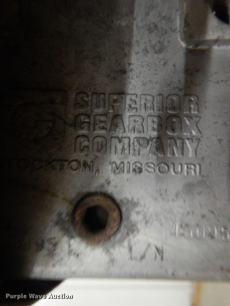 image for item IQ9268 Spreader