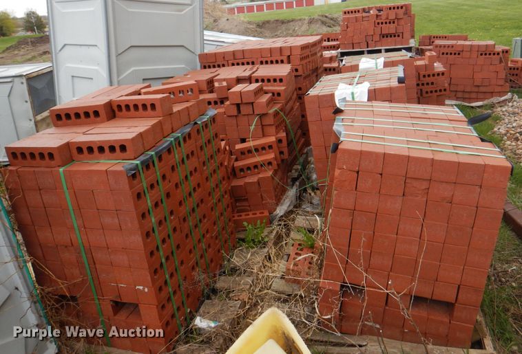 image for item IQ9270 (8) pallets of bricks