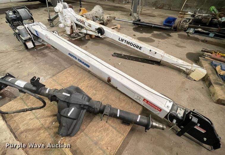 image for item IR9776 Auto Crane 4004EH crane