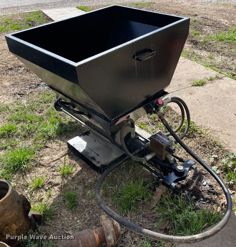 image for item IR9823 Black Jack mud pump