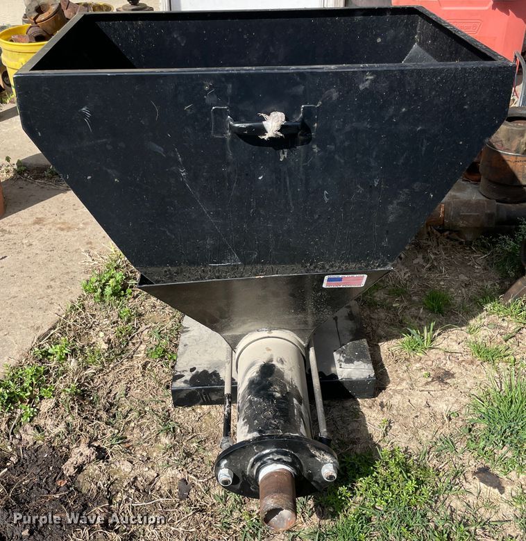 image for item IR9823 Black Jack mud pump