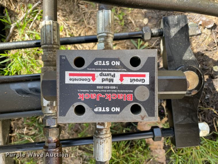 image for item IR9823 Black Jack mud pump