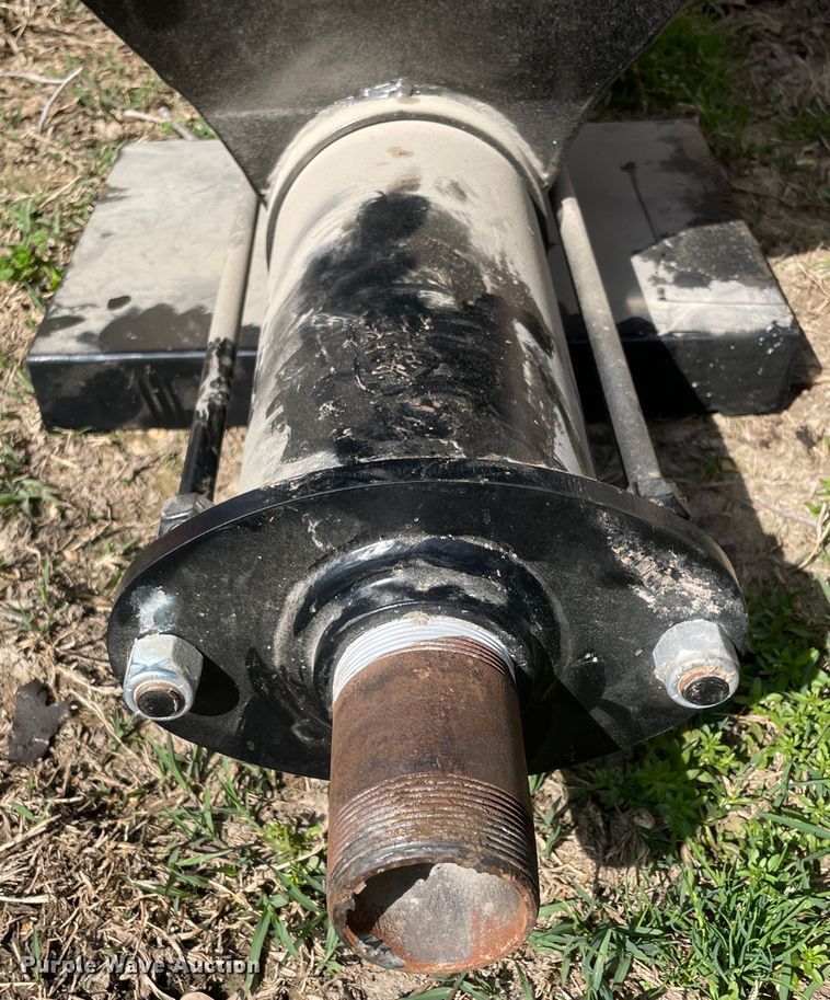 image for item IR9823 Black Jack mud pump