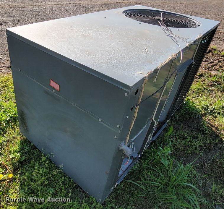 image for item IV9003 AC unit