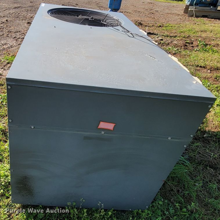 image for item IV9003 AC unit