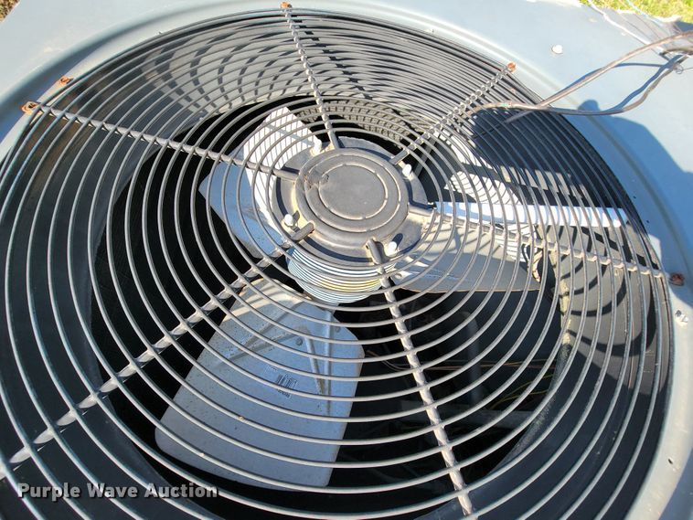 image for item IV9003 AC unit