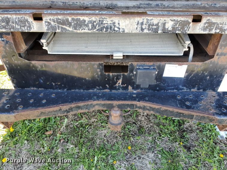 image for item IX9237 2006 GMC Savana G3500  box truck